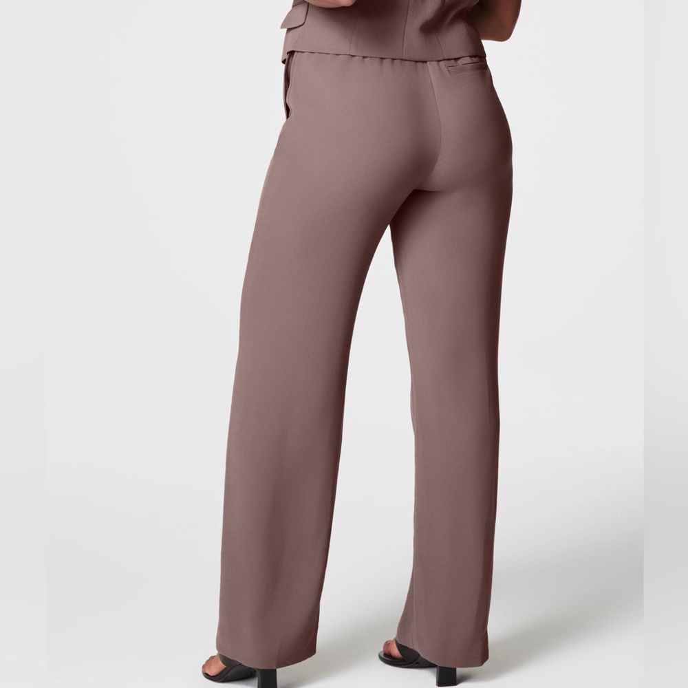 SPANX Carefree Crepe Trouser in Smoke NEW NWT Medium - Picture 2 of 7